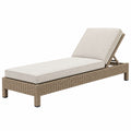 Chaise longue extérieure 200 x 70 cm en résine tressée beige avec dossier inclinable